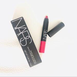 Nars Velvet Matte Lip Crayon 1.8g let’s go crazy